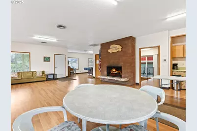 14967 SE Grant Ct, Portland, OR 97233 - Photo 39