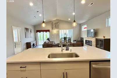 5218 NE 43rd Cir, Vancouver, WA 98661 - Photo 7