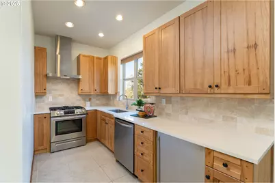 16225 NE Wilkerson Way, Newberg, OR 97132 - Photo 27