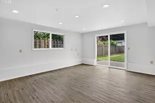 1207 SE 217th Ave, Gresham, OR 97030 - Photo 25