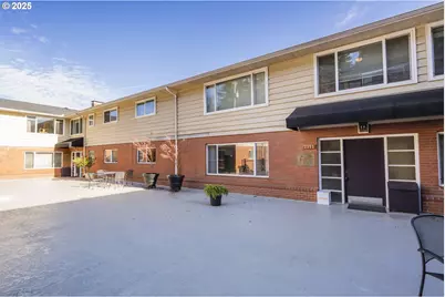 2355 SW Cedar St #9, Portland, OR 97205 - Photo 39