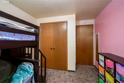 714 S Meridian St, Newberg, OR 97132 - Photo 17