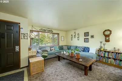 714 S Meridian St, Newberg, OR 97132 - Photo 27