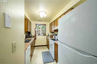 714 S Meridian St, Newberg, OR 97132 - Photo 25