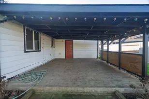 535 NE 26th Ct, McMinnville, OR 97128 - Photo 17