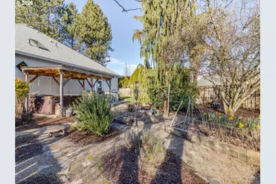 1941 SW Westvale Ct, McMinnville, OR 97128 - Photo 9
