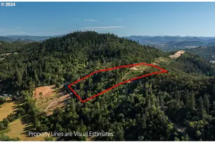 1758 SE Strong Ave, Roseburg, OR 97470 - Photo 1