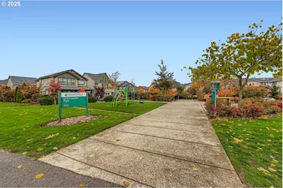 14919 NW Cosmos St, Portland, OR 97229 - Photo 33