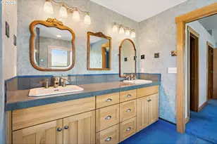 27 E Adams View Dr, Glenwood, WA 98619 - Photo 21