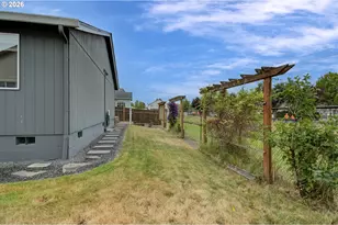 1304 NW 19th Ct, Battle Ground, WA 98604 - Photo 39