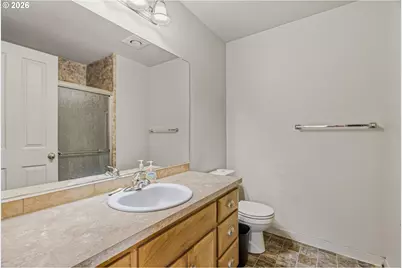 5004 NE 42nd St, Vancouver, WA 98661 - Photo 17