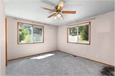 337 Black Oak Dr, Roseburg, OR 97471 - Photo 15