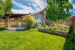 3703 Peppertree Dr, Eugene, OR 97402 - Photo 27