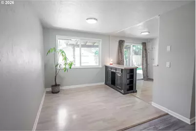 3703 Peppertree Dr, Eugene, OR 97402 - Photo 7