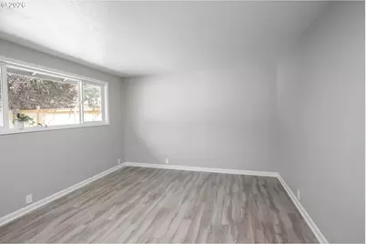 3703 Peppertree Dr, Eugene, OR 97402 - Photo 13