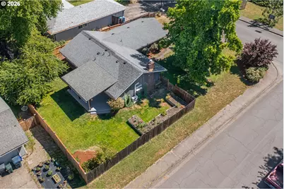 3703 Peppertree Dr, Eugene, OR 97402 - Photo 31