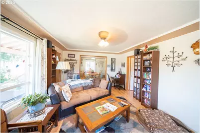 3689 SE 14th St, Gresham, OR 97080 - Photo 5