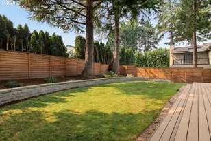 397 Livingood Ln, Lake Oswego, OR 97034 - Photo 41
