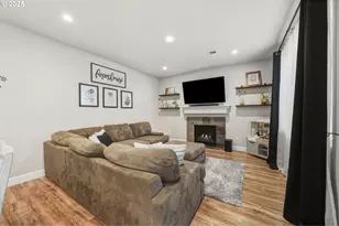 19115 Cork Ave, Sandy, OR 97055 - Photo 13