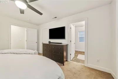 19115 Cork Ave, Sandy, OR 97055 - Photo 17