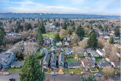 8981 N Drummond Ave, Portland, OR 97217 - Photo 39