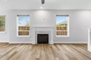 8981 N Drummond Ave, Portland, OR 97217 - Photo 5