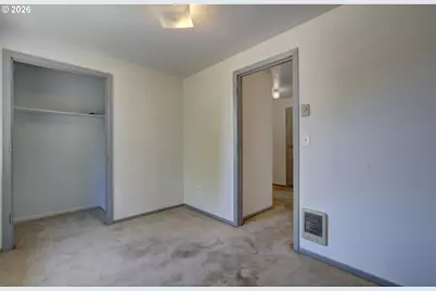 324 NW 8th St, Battle Ground, WA 98604 - Photo 17