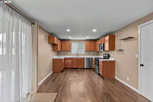 1096 Cedar Ct, Creswell, OR 97426 - Photo 11