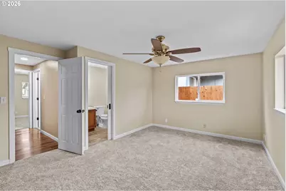 1096 Cedar Ct, Creswell, OR 97426 - Photo 17