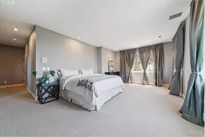 2323 NW Pinnacle Dr, Portland, OR 97229 - Photo 23