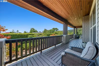 2323 NW Pinnacle Dr, Portland, OR 97229 - Photo 5
