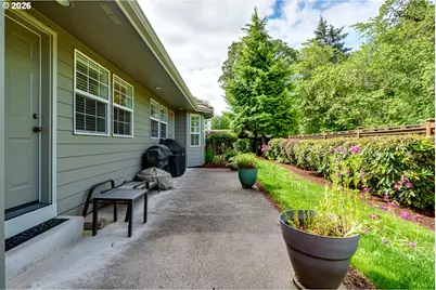 3030 Metolius Dr, Eugene, OR 97408 - Photo 41