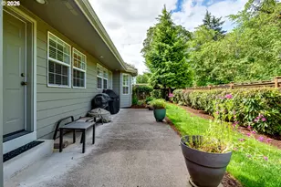 3030 Metolius Dr, Eugene, OR 97408 - Photo 41