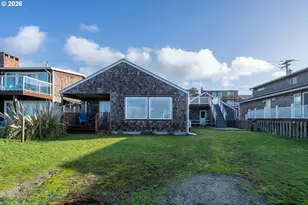 633 N Pacific St, Rockaway Beach, OR 97136 - Photo 41