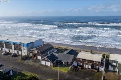 633 N Pacific St, Rockaway Beach, OR 97136 - Photo 33