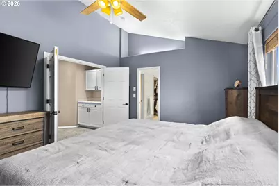 575 NW Queens Ct, Hillsboro, OR 97124 - Photo 19