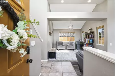 575 NW Queens Ct, Hillsboro, OR 97124 - Photo 3