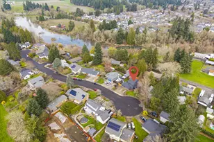 575 NW Queens Ct, Hillsboro, OR 97124 - Photo 45