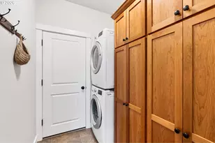 346 River Loop 1, Eugene, OR 97404 - Photo 17