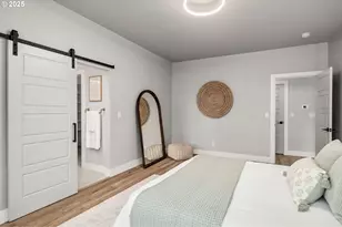 2051 Majestic Pl, Eugene, OR 97403 - Photo 17