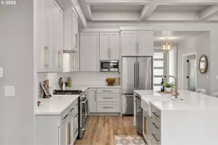 2051 Majestic Pl, Eugene, OR 97403 - Photo 11