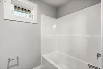 2051 Majestic Pl, Eugene, OR 97403 - Photo 37