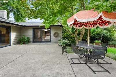 3105 SW 98th Ave, Portland, OR 97225 - Photo 31