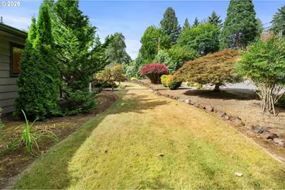 3105 SW 98th Ave, Portland, OR 97225 - Photo 39