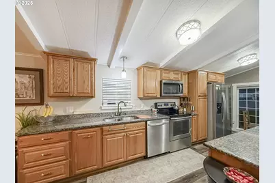 5717 Tumbleweed Cir, Brooks, OR 97305 - Photo 13