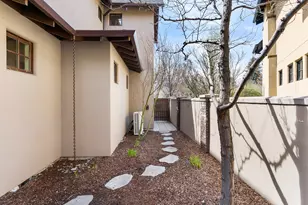 1506 NW Awbrey Rd, Bend, OR 97703 - Photo 27