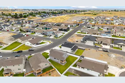 1750 NE 8th Pl, Hermiston, OR 97838 - Photo 41