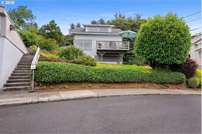 561 Rivington St, Astoria, OR 97103 - Photo 29