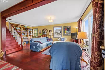 561 Rivington St, Astoria, OR 97103 - Photo 5