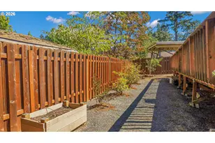 17295 Timothy Way, Gladstone, OR 97027 - Photo 9